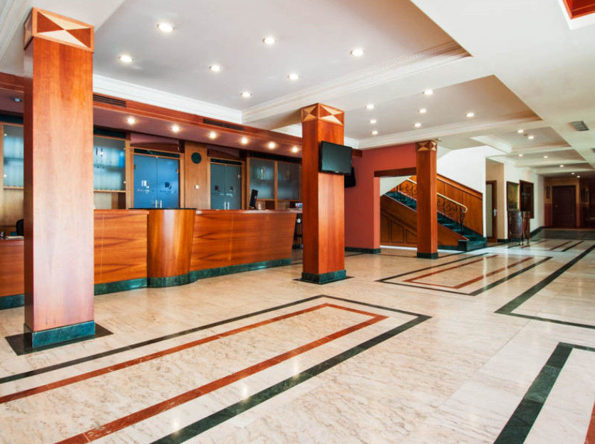 Hotel Del Val - Parking Gratuito Andújar Zewnętrze zdjęcie